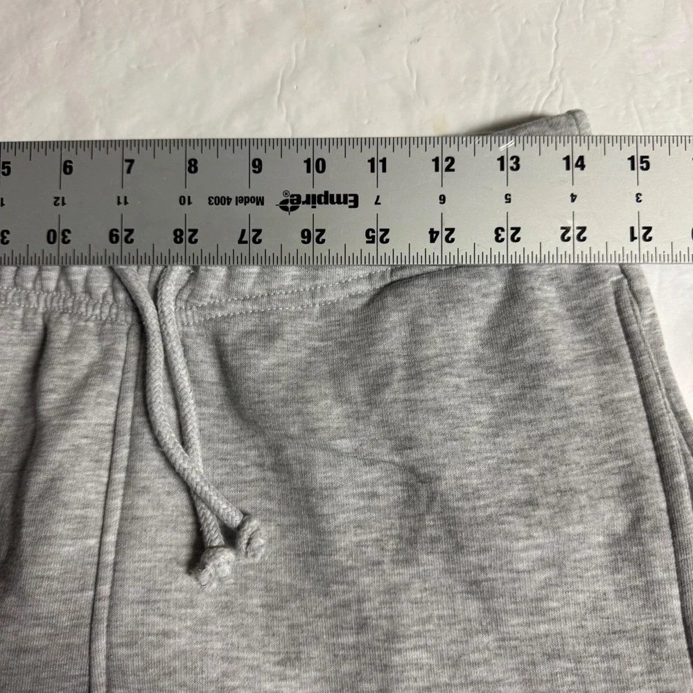 Snipes Mens Heather Gray Fleece Sweat Shorts Size Medium Streetwear Drawstring